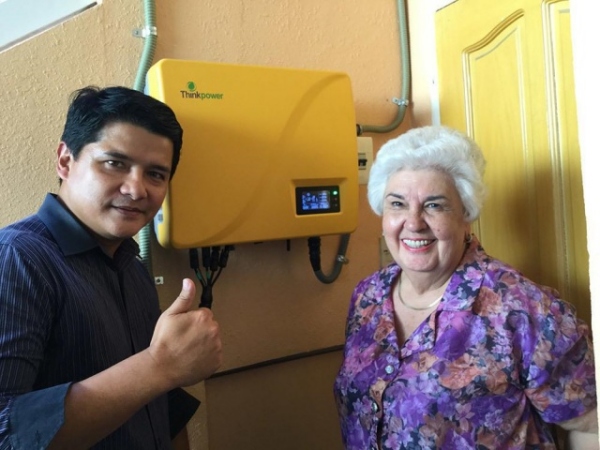 In Egyptian Install Solar Three Phase Inverter